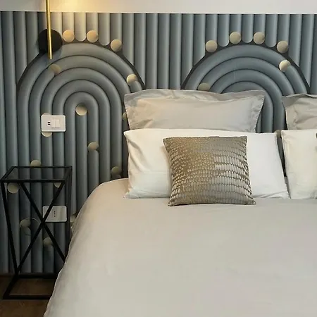 Luxury Design In מילאנו
